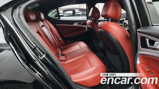 Genesis G70 2021 — Şəkil 12/20