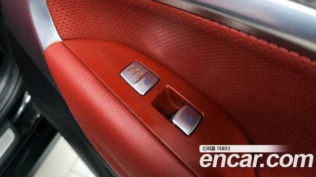 Genesis G70 2021 — Şəkil 19/20