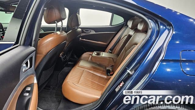 Genesis G70 2019 — Şəkil 27/35
