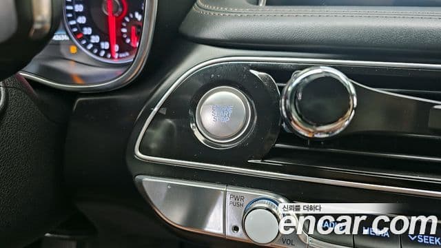 Genesis G70 2019 — Şəkil 19/35