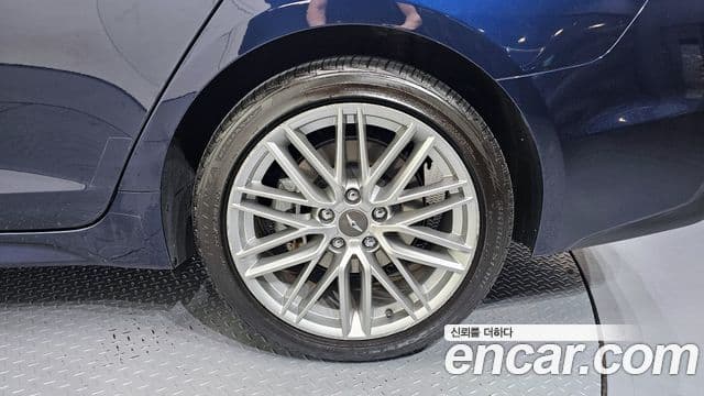 Genesis G70 2019 — Şəkil 4/35