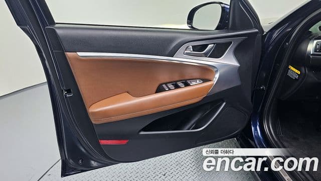 Genesis G70 2019 — Şəkil 7/35