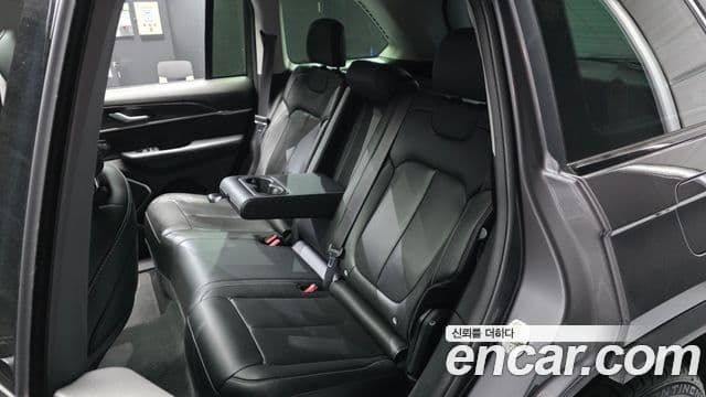 Jeep Grand Cherokee 2023 — Şəkil 12/20