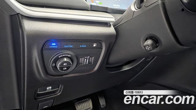 Jeep Grand Cherokee 2023 — ფოტო 20/20