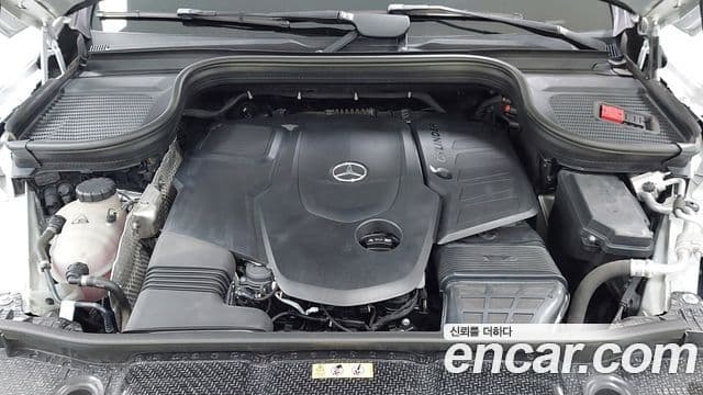 Mercedes-Benz GLE-Class 2021 — Фото 5/20