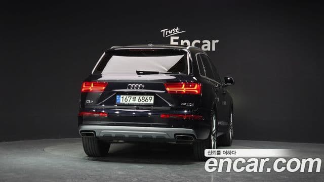 Audi Q7 2019 — Şəkil 4/20