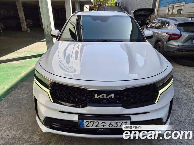 Kia Sorento 2022 — Фото 9/20