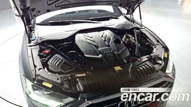 Audi A8 2021 — Şəkil 6/20