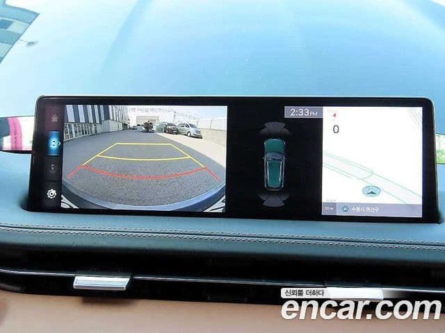 Genesis GV70 2021 — ფოტო 13/19