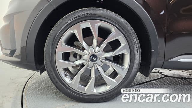 Kia Sorento 2021 — фото 5 из 20