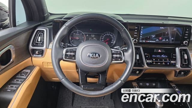Kia Sorento 2021 — фото 13 из 20