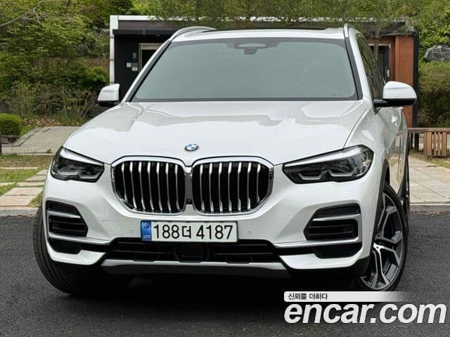 BMW X5 2022 — Фото 2/20
