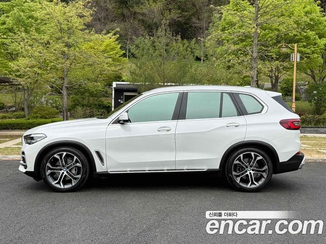 BMW X5 2022 — Фото 3/20