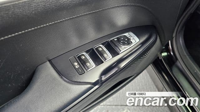 Kia K5 2020 — ფოტო 19/20