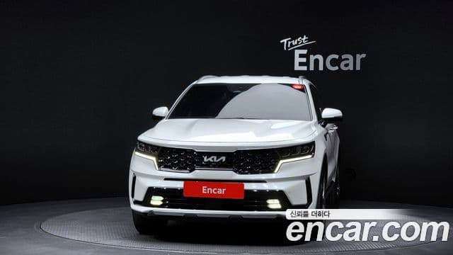 Kia Sorento 2023 — ფოტო 3/20