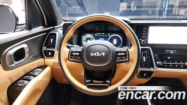 Kia Sorento 2023 — ფოტო 14/20