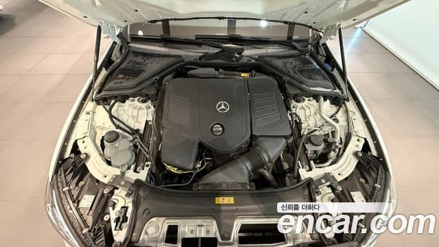 Mercedes-Benz E-Class 2025 — Şəkil 16/17