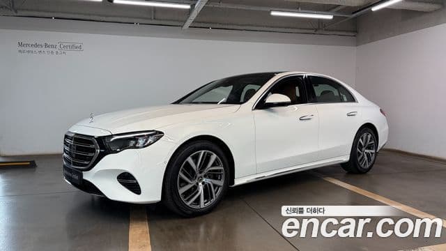 Mercedes-Benz E-Class 2025 — ფოტო 20/20