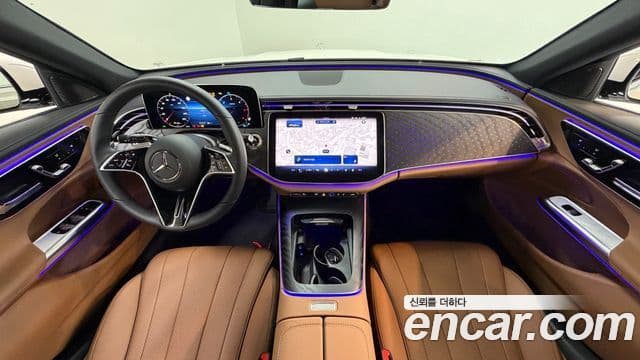 Mercedes-Benz E-Class 2025 — ფოტო 6/20