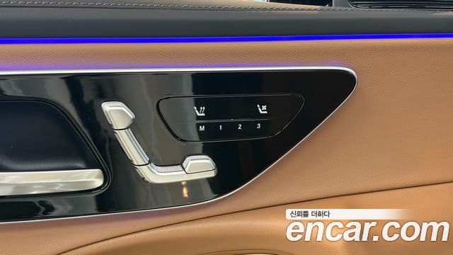 Mercedes-Benz E-Class 2025 — ფოტო 12/20