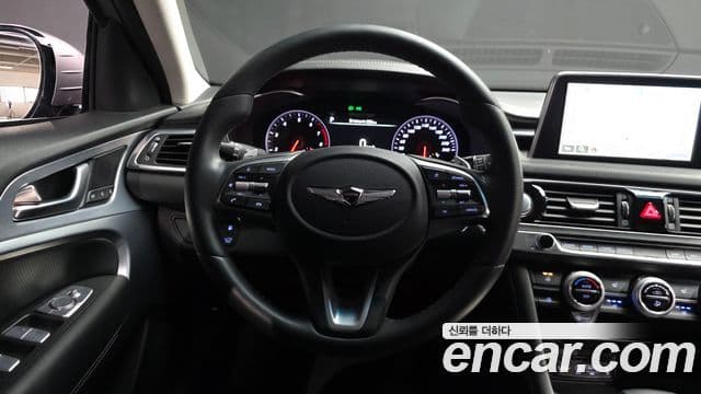 Genesis G70 2019 — Şəkil 13/20