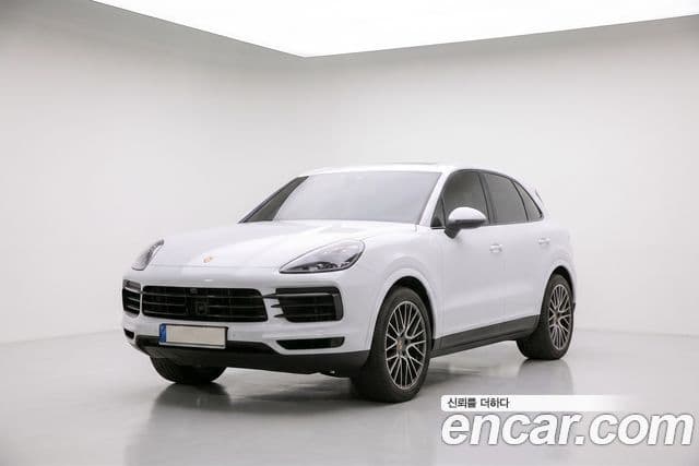 Porsche Cayenne 2021 — Photo 4/20