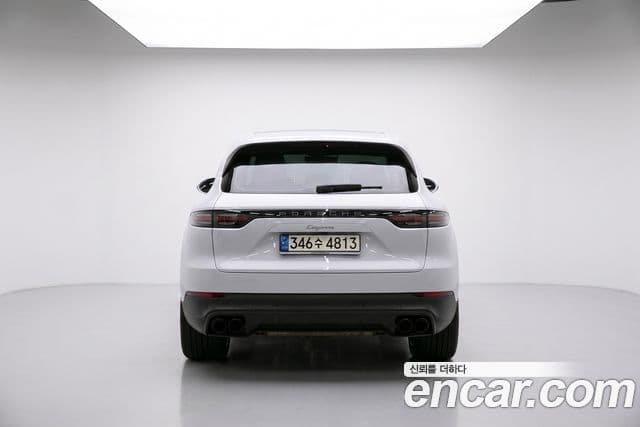 Porsche Cayenne 2021 — Photo 6/20