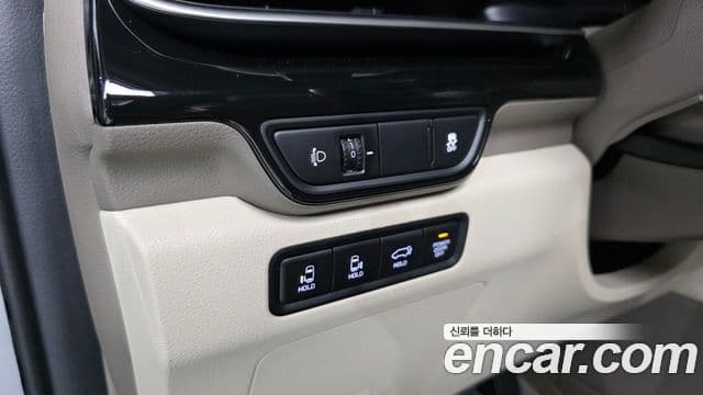 Kia Carnival 2025 — Şəkil 13/20