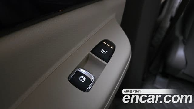 Kia Carnival 2025 — Şəkil 18/20