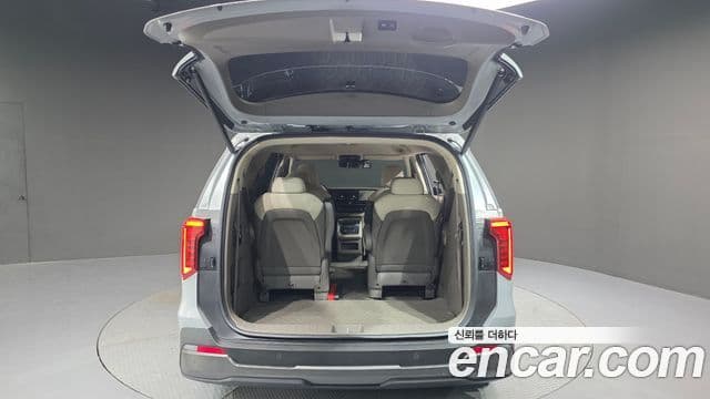 Kia Carnival 2025 — Şəkil 20/20