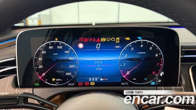 Mercedes-Benz E-Class 2025 — фото 7 из 20