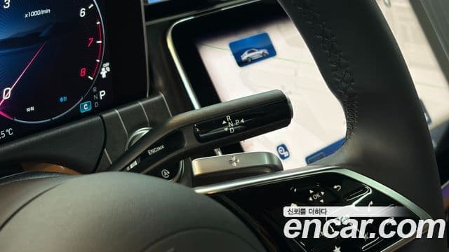 Mercedes-Benz E-Class 2025 — фото 8 из 20