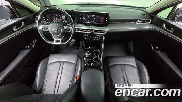 Kia K5 2021 — Şəkil 7/20