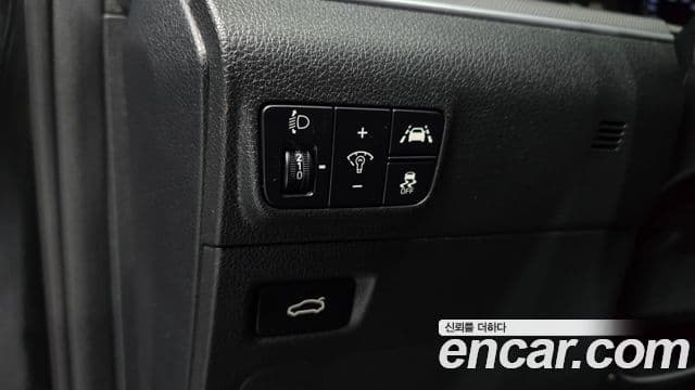 Kia K5 2021 — Şəkil 14/20