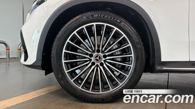 Mercedes-Benz GLC-Class 2025 — Şəkil 4/20