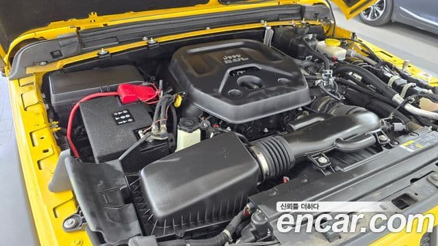 Jeep Wrangler 2020 — Şəkil 6/20