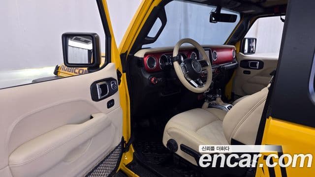 Jeep Wrangler 2020 — Şəkil 10/20