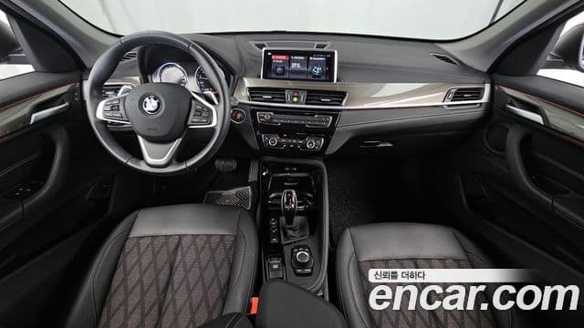 BMW X1 2020 — ფოტო 7/20