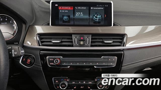 BMW X1 2020 — ფოტო 14/20