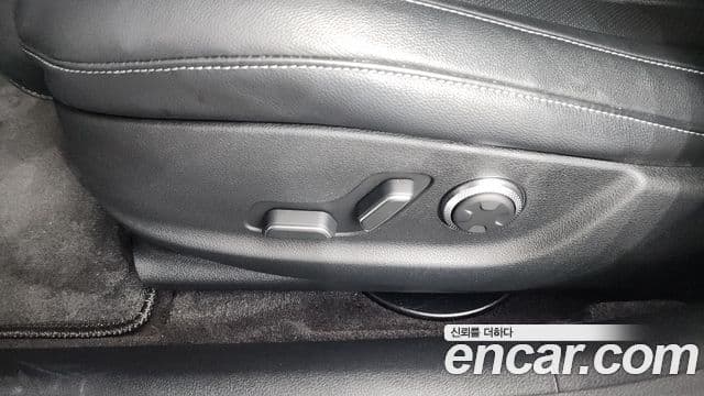 Genesis G80 2022 — Photo 22/37