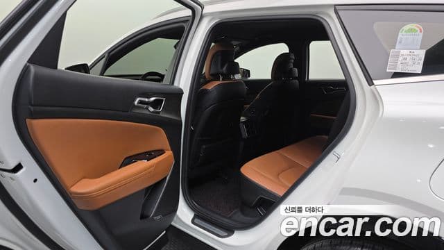 Kia Sportage 2024 — Şəkil 16/20