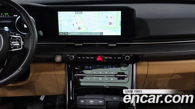 Kia Carnival 2022 — Фото 19/20