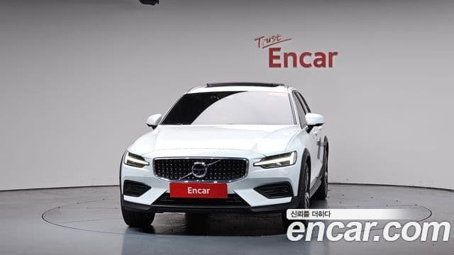 Volvo V60 Cross Country 2020 — Şəkil 3/20