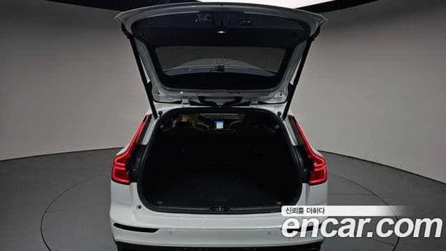Volvo V60 Cross Country 2020 — Şəkil 20/20