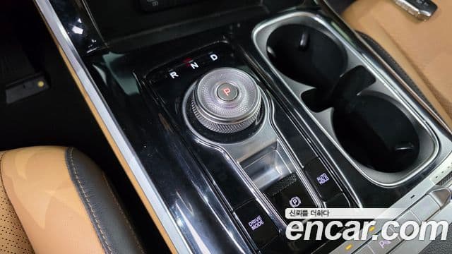 Kia Carnival 2022 — Фото 7/20