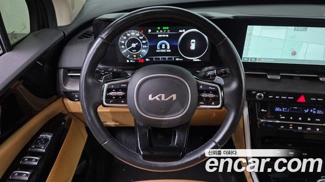 Kia Carnival 2022 — Фото 11/20