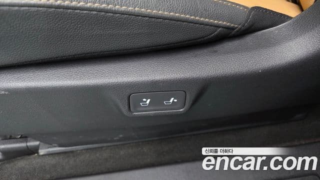 Kia Carnival 2022 — Фото 13/20