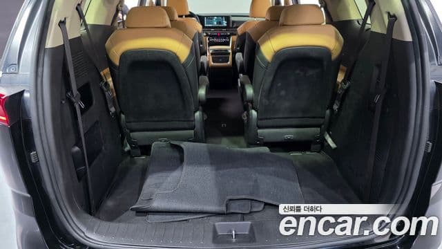 Kia Carnival 2022 — Фото 15/20