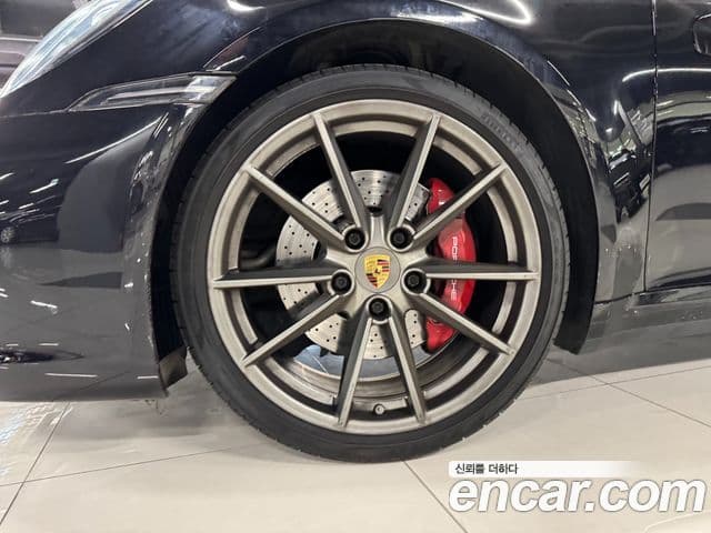 Porsche 911 2020 — Şəkil 6/15