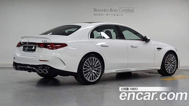 Mercedes-Benz E-Class 2025 — Фото 1/20